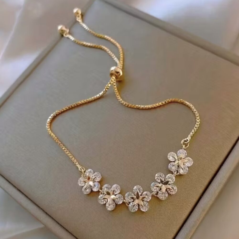 Stainless Steel Synthetic Diamond Flower Chain Beaded Bracelet